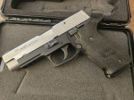 Sig sauer P220