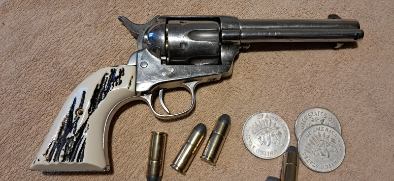 Colt SAA m. 1873 cal .45LC Peacemaker 4-3/4