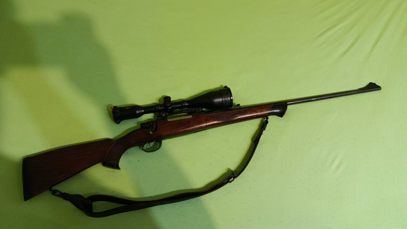 Prodám opakovací kulovnici ZAVODI CRVENA ZASTAVA 