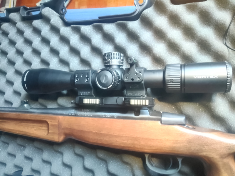 CZ557 Range Rifle 