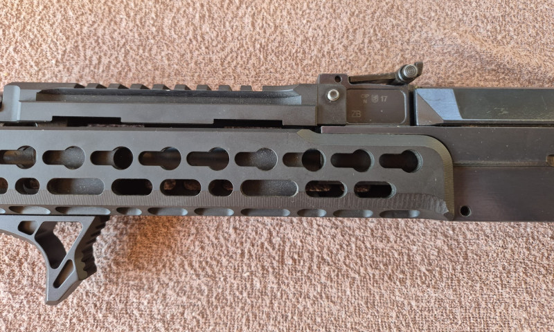 CZ 858 TACTICAL 4V