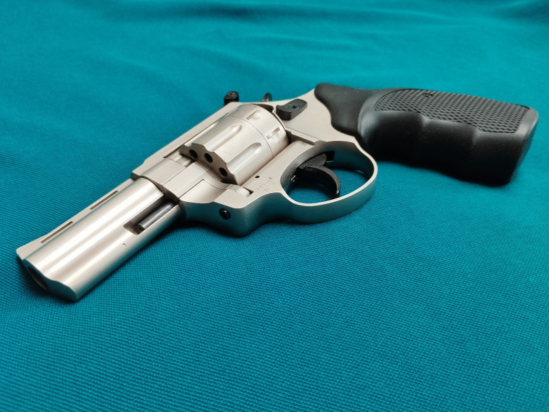 Flobert revolver ATAK ARMS 3,5