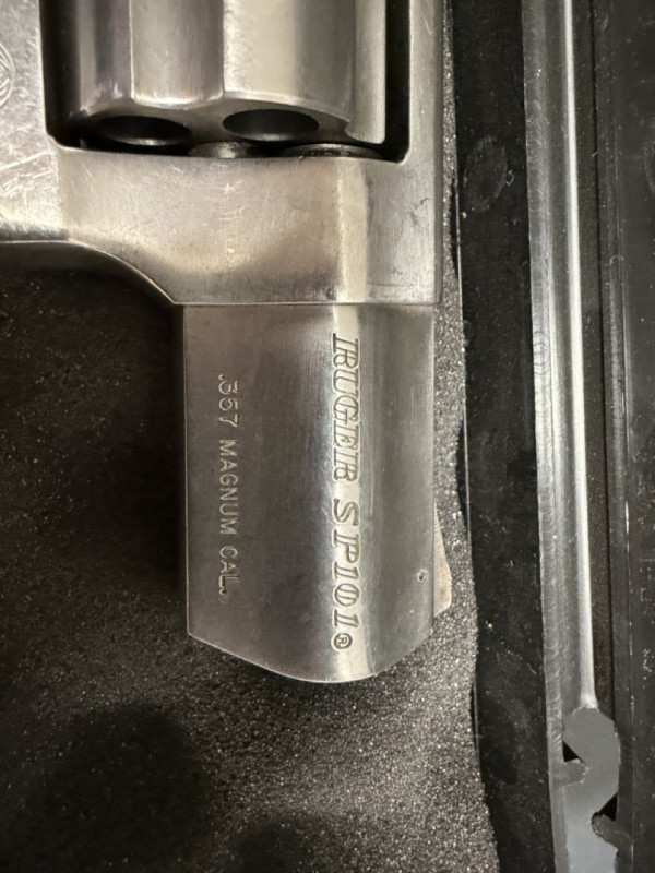 Revolver Ruger SP101 .357 Mag (2,25