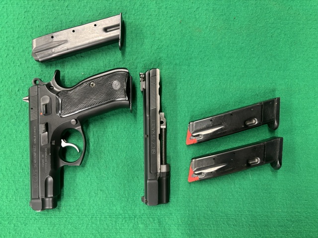 CZ 75 Semicompact + CZ 75 Kadet