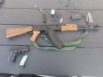 AK 47 +P22 Walther