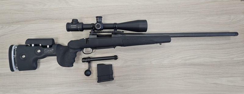Přesná kulovnice HOWA 1500 + pažba GRS