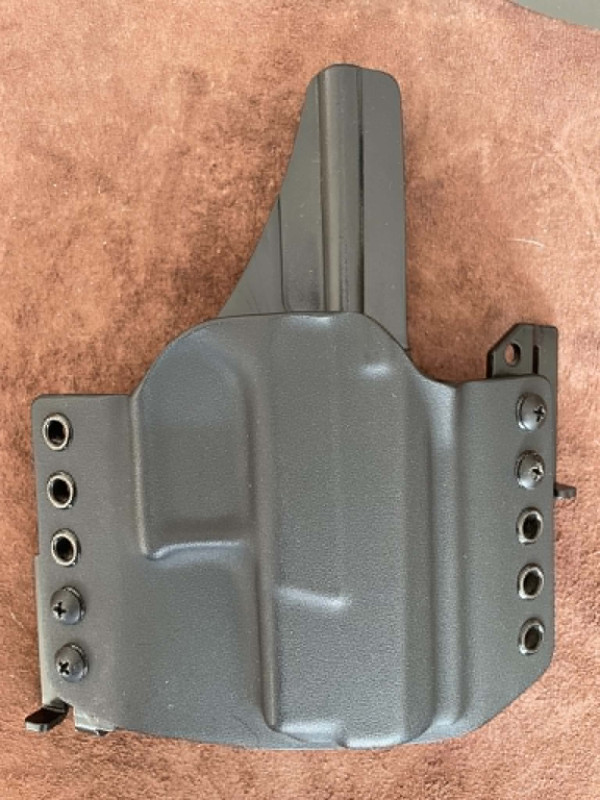 CZ P-10 S