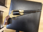 Perkusní revolver ráže 44