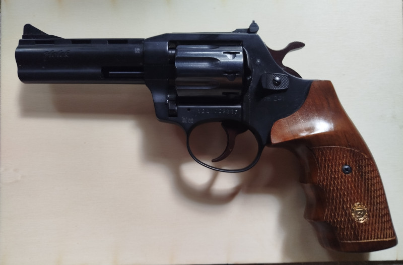Holek 241 22LR