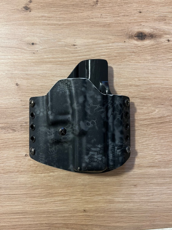 Kydex pozdro Glock 19 RH Holsters