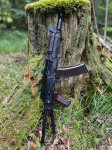 AKS-74U Plum pažbení
