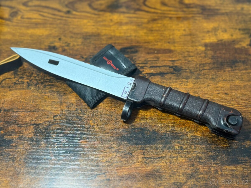 AK74 boyonet 6X5 sovětský plum