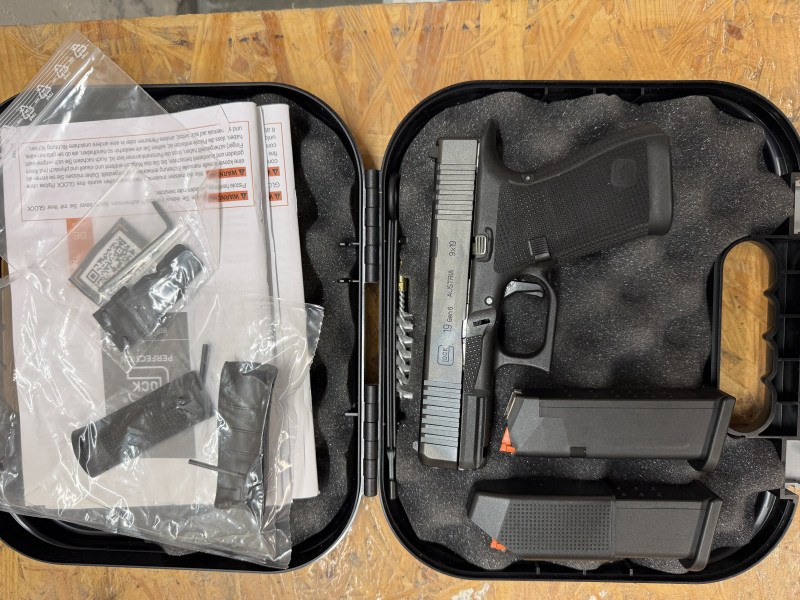 Glock 19 , 6 gen