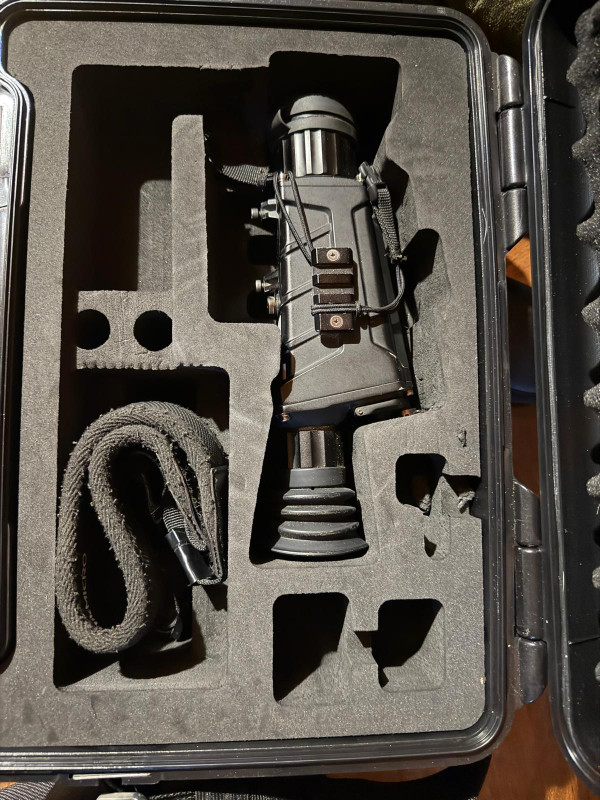 Prodám termovizní zaměřovač DS-2TR03-35