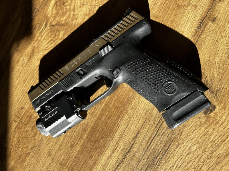 CZ P-10 C
