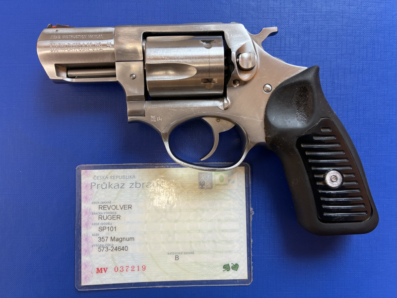 Revolver Ruger SP101