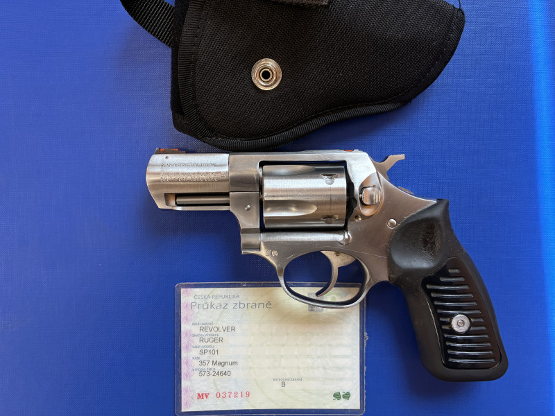 Revolver Ruger SP101