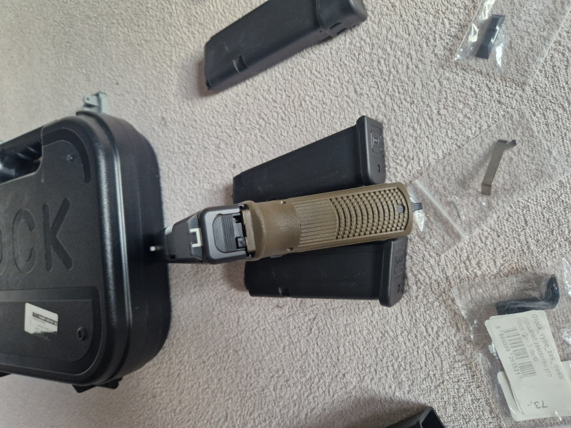 Glock 19