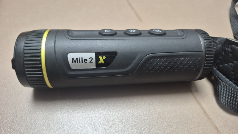 Pixfra Mile 2 M215M – termovizní monokulár