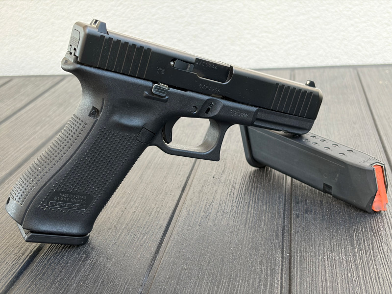 Glock 17 GEN 5 FS (9MM)