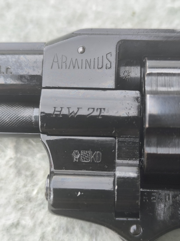 Revolver ARMINUS HV7T - 22LR
