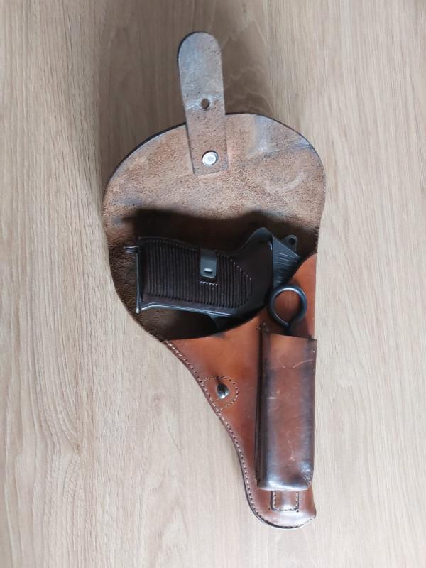 Pistole CZ vz 52