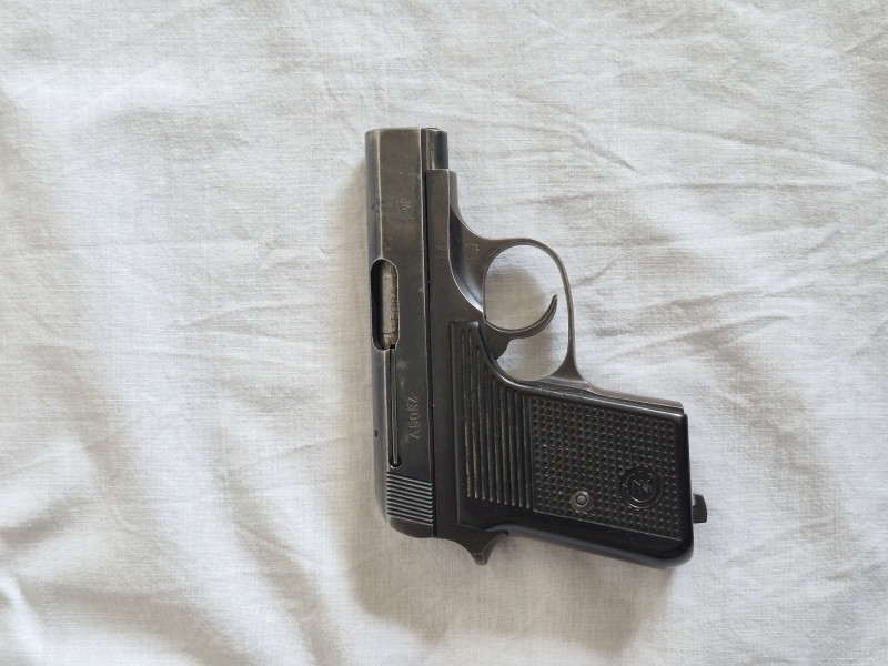 PISTOLE SAMONABÍJECÍ CZ 92