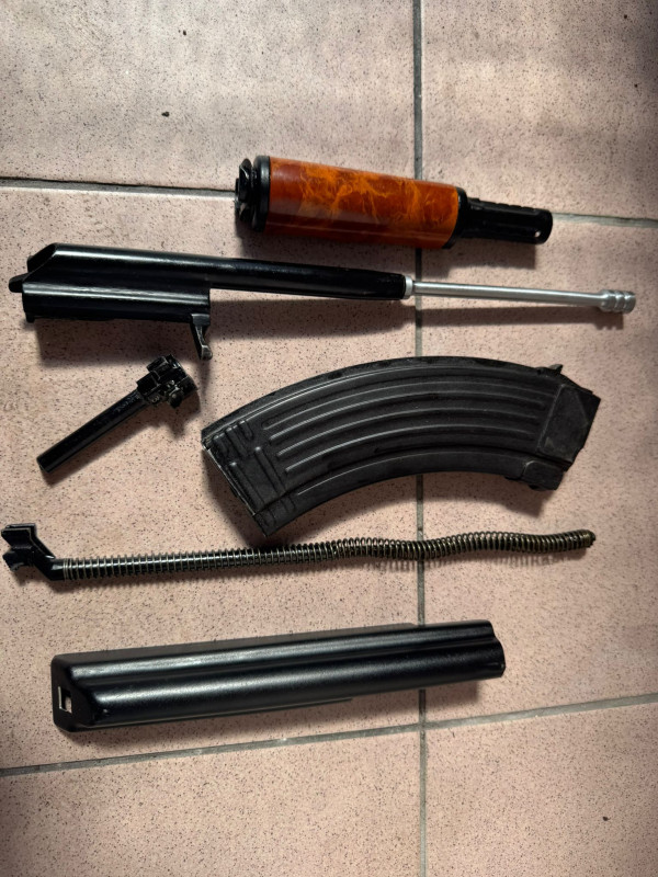 AK47