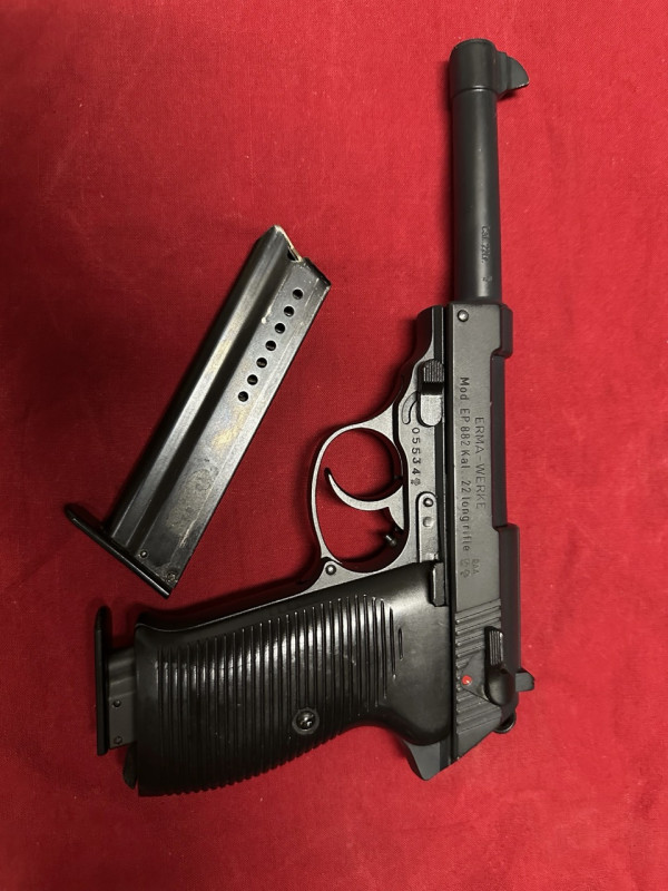 malorážka ERMA 882 . 22LR.