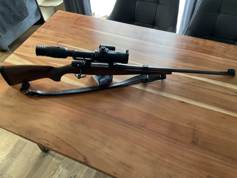 CZ 550 Lux v ráži 7x64