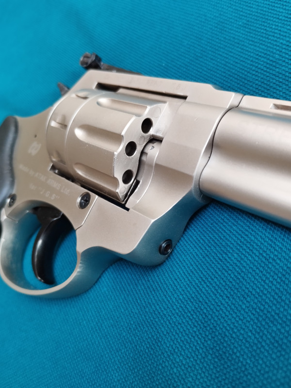 Flobert revolver ATAK ARMS 3