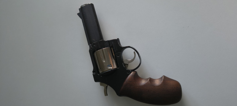 Revolver LUGER, .38 Special - prodej nebo výměna za střelivo