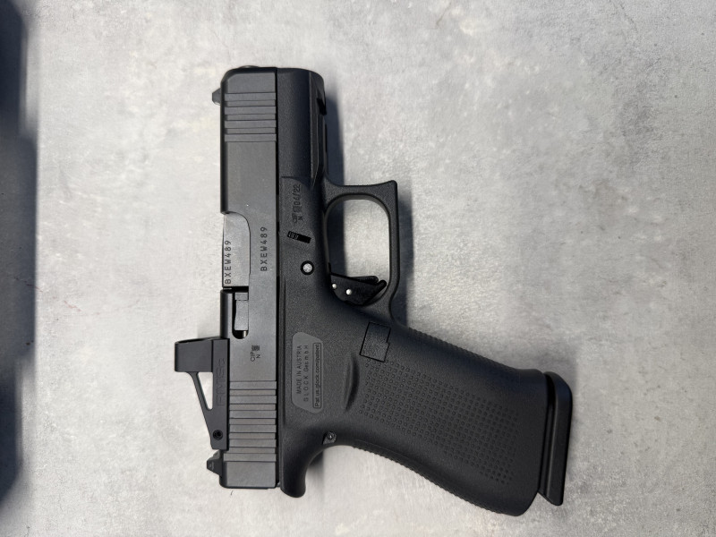 Glock 43X Rail MOS s kolimátorem RMSc