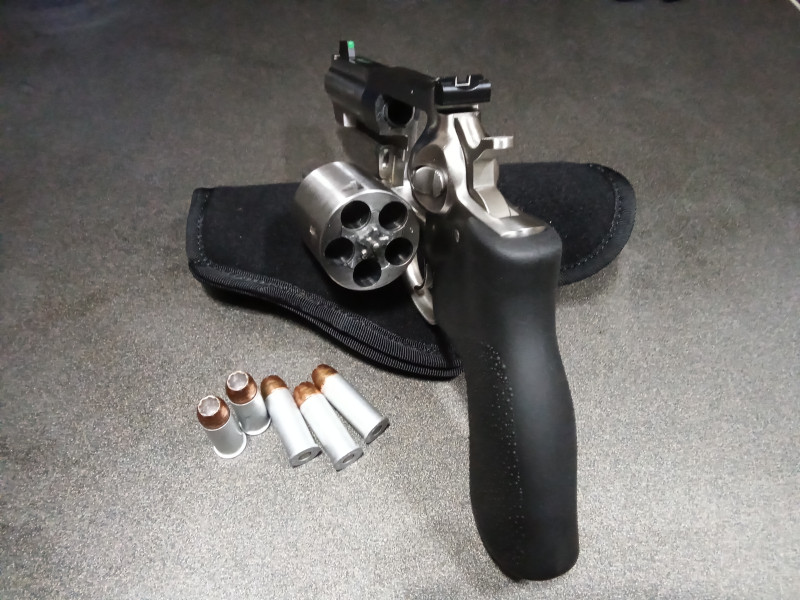 Ruger GP100, 44special