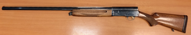 Samonabíjecí brokovnice Browning Auto5 12/76