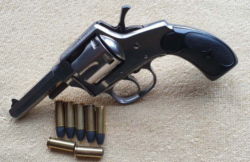 Historický revolver Hopkins-Allen XL cal.32 CFDA Long