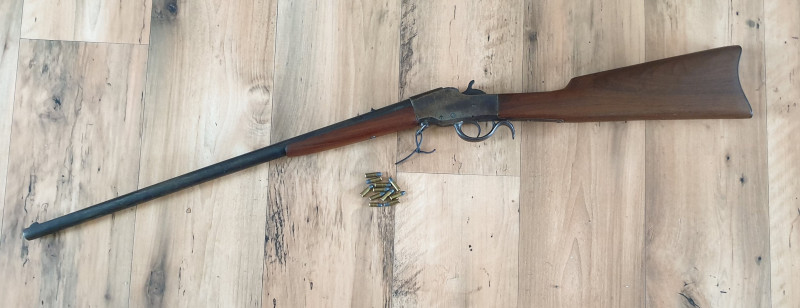 Historická Americká puška Hopkins Allen c.22RF Junior