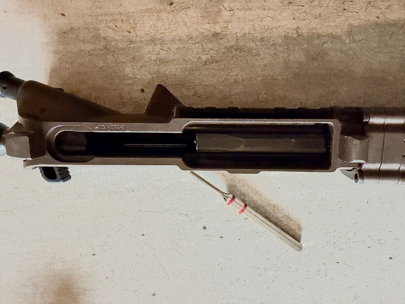 Prodám AR-15 Daniel Defense DDM4V7 MilSpec+ 16