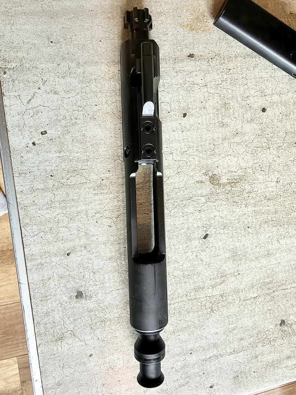 Prodám AR-15 Daniel Defense DDM4V7 MilSpec+ 16