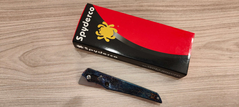 Spyderco COBOL