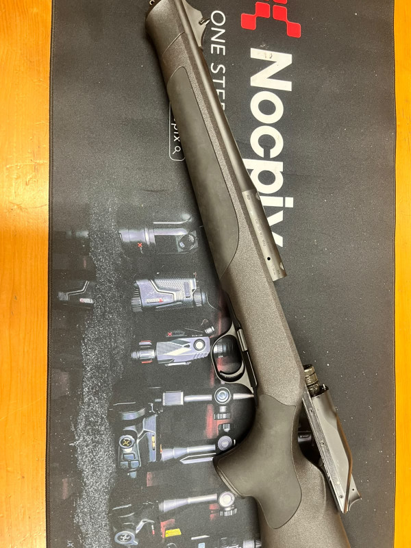 Blaser R8 - 300 win. mag,