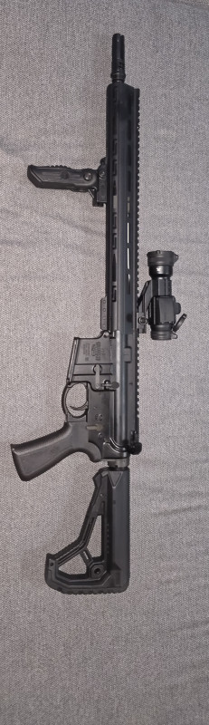 Bushmaster xm15 e2s .223 Rem/5,56 Nato
