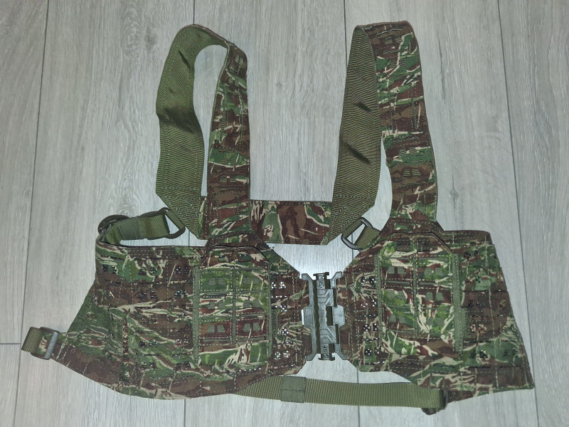 Novritsch Chest Rig Minimal Kreuzotter + 2 sumky M4 (AR-15)
