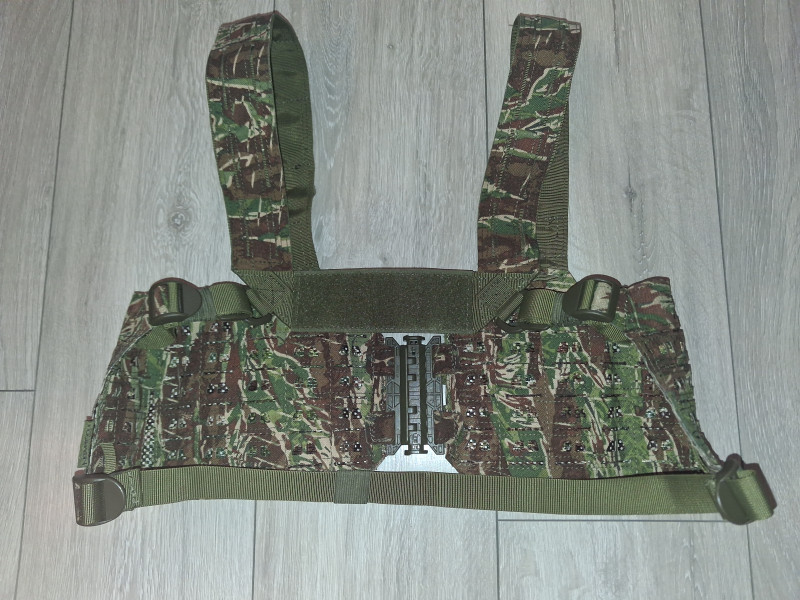 Novritsch Chest Rig Minimal Kreuzotter + 2 sumky M4 (AR-15)