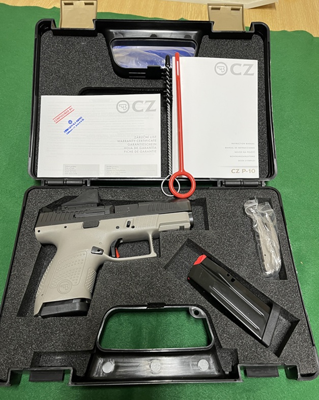 Prodám pistoli CZ P-10 S