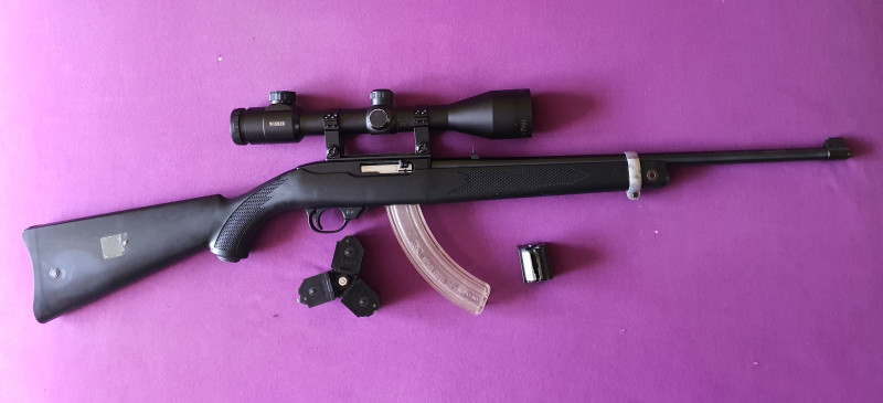 RUGER Model 10/22 Carbine, samonabíjecí malorážka, ráže 22LR