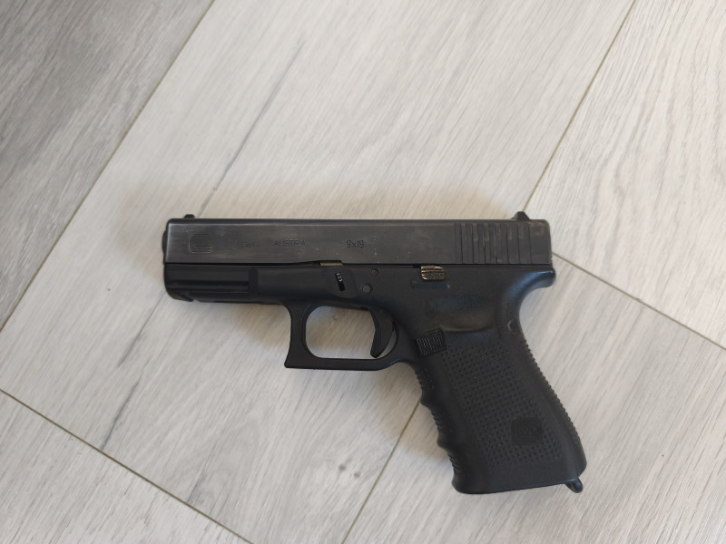Prodám Glock 19 gen. 4