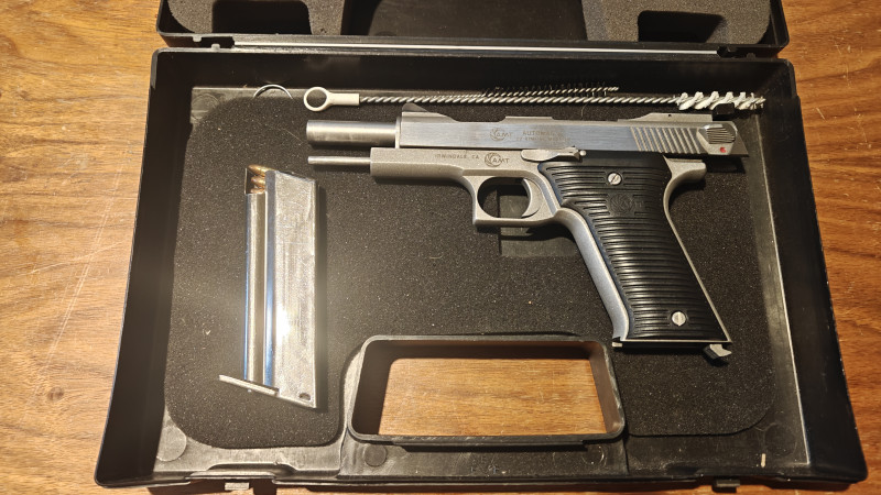 AMT AUTOMAG II .22 WMR 4,5