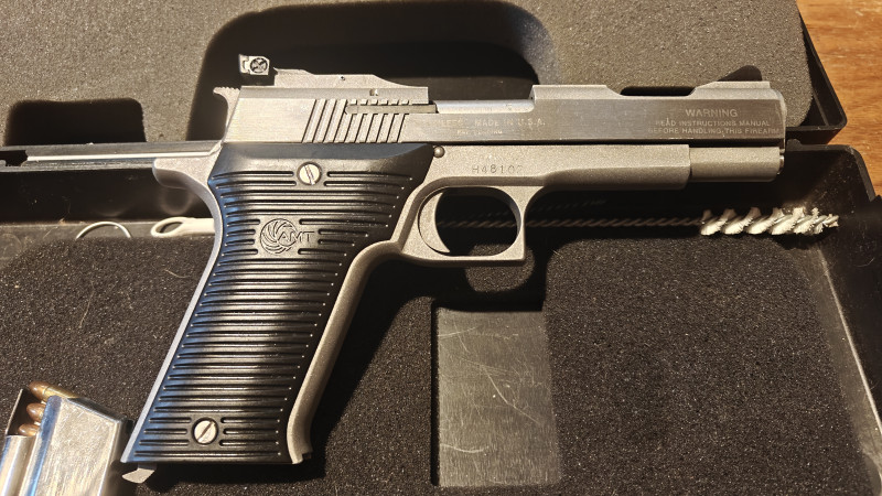 AMT AUTOMAG II .22 WMR 4,5