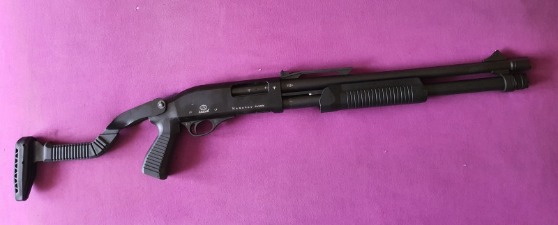AKKAR Karatay Taktik, opakovací brokovnice, pumpa, ráže .12